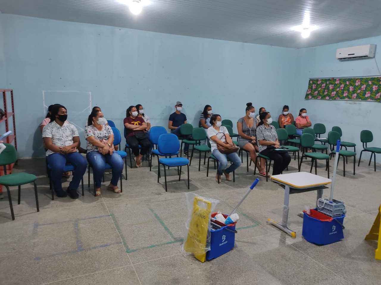 Camacã: Prefeitura realiza capacitação para Serventes das Unidades de Saúde